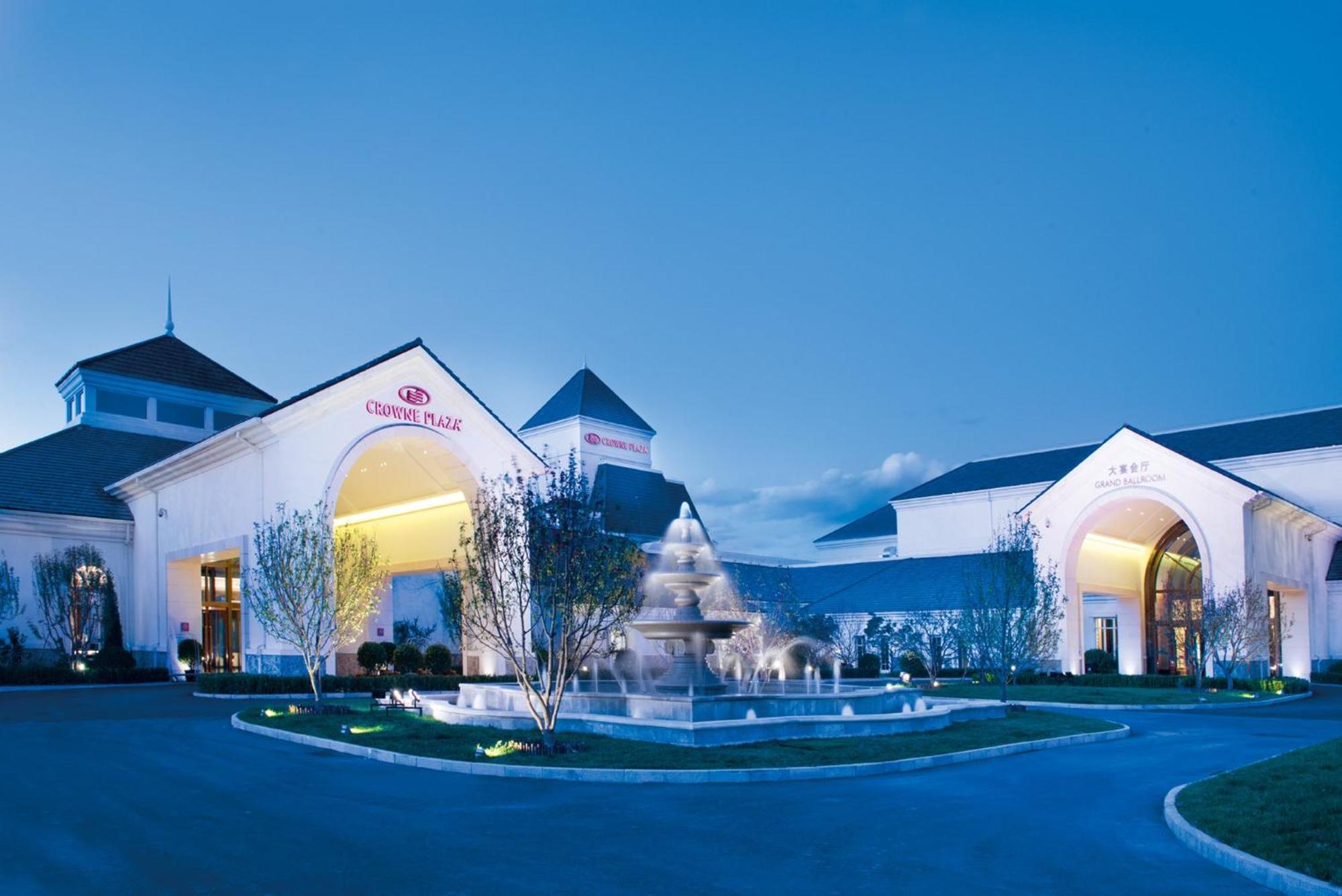 Crown Plaza Hotel Huailai, An Ihg Hotel Dongzhuangzi Exterior photo