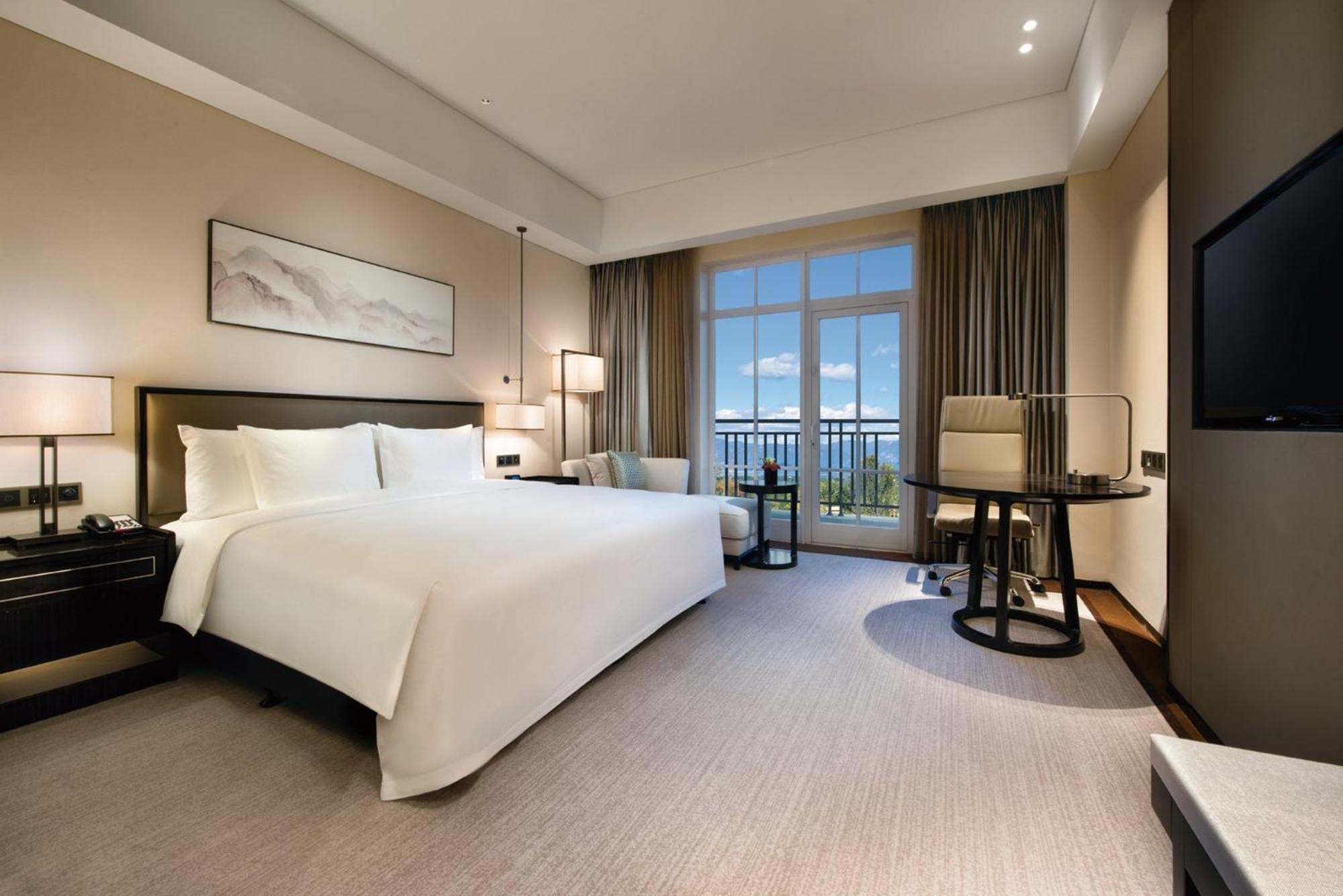 Crown Plaza Hotel Huailai, An Ihg Hotel Dongzhuangzi Exterior photo