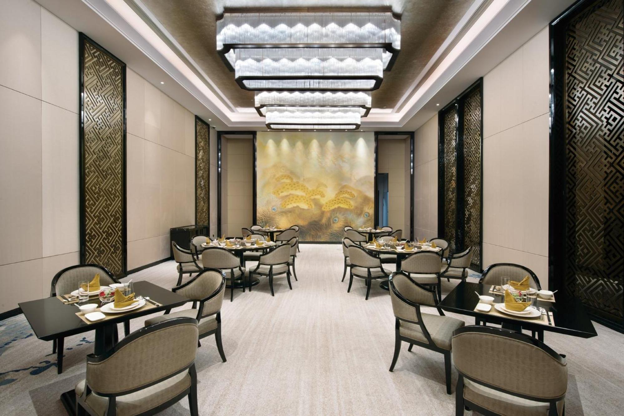 Crown Plaza Hotel Huailai, An Ihg Hotel Dongzhuangzi Exterior photo