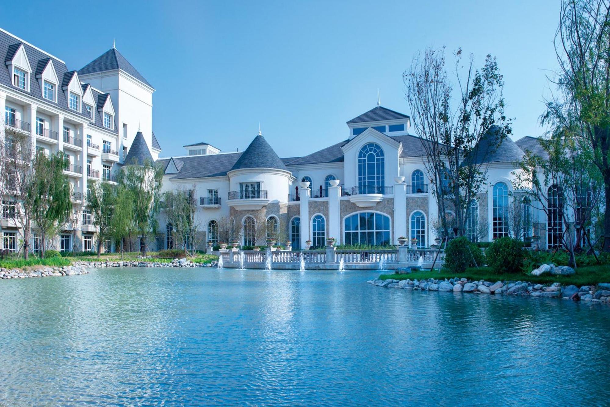 Crown Plaza Hotel Huailai, An Ihg Hotel Dongzhuangzi Exterior photo