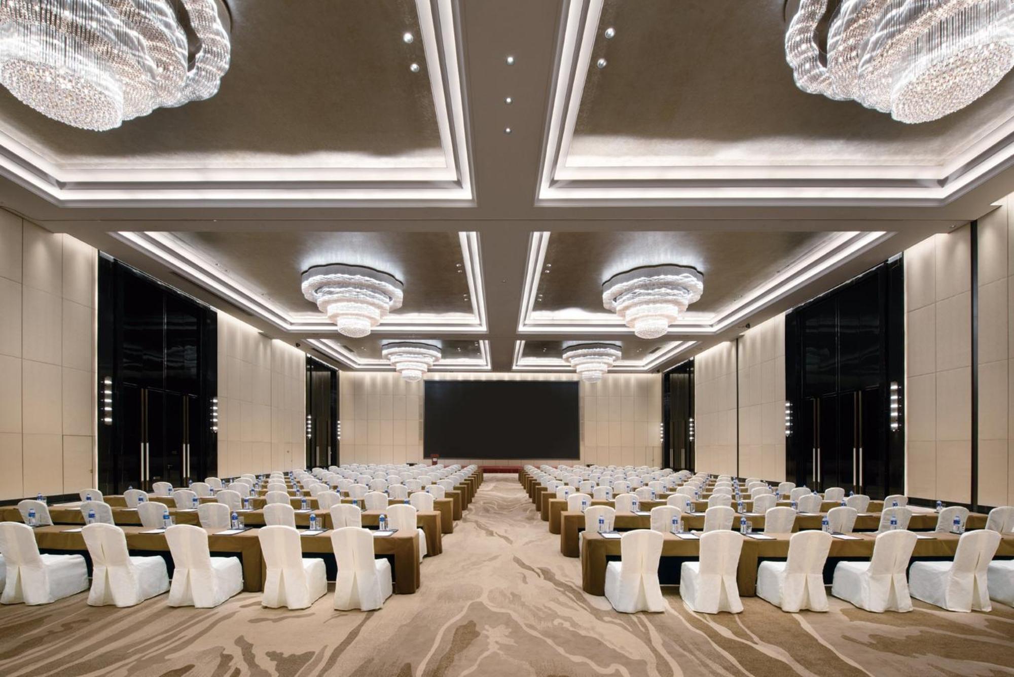 Crown Plaza Hotel Huailai, An Ihg Hotel Dongzhuangzi Exterior photo